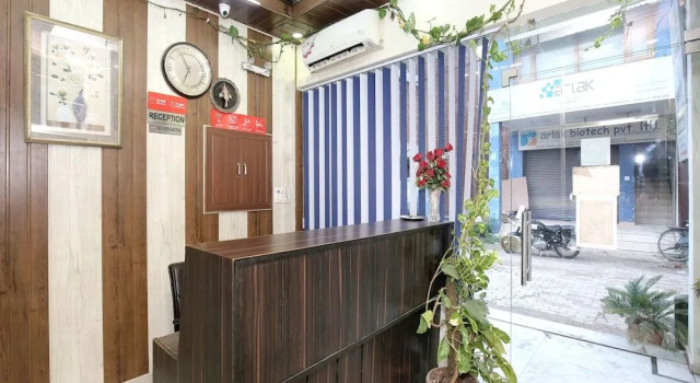 OYO 16735 Gaurav Residency, Rezervovat Hotel Hotely v Panchkula s parkováním, Parkování