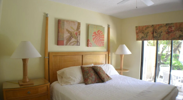 Delray South Shore Club by Defender Resorts, Rezerwuj Hotel Hotele w Palm Beach County z basenem, Basen