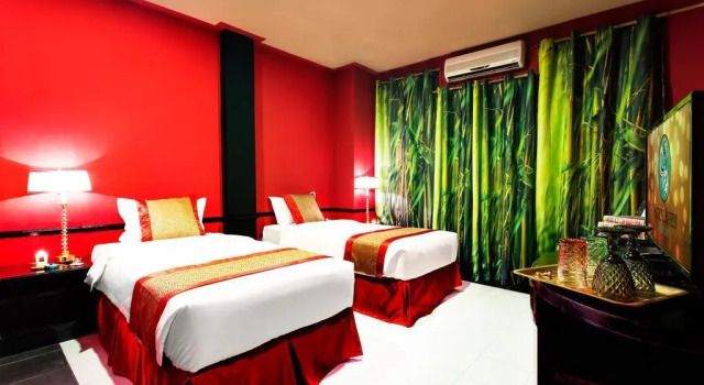 Chaweng Center Point Hotel