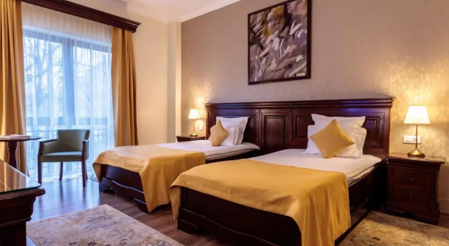 Полулюкс Deluxe Grand Hotel Sofianu & SPA