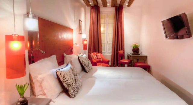 Двухместный номер Deluxe Hôtel Sèvres Saint Germain