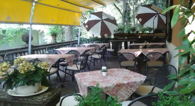 CROTTO CARACO APPARTAMENTI BUNGALOW CHALET, Забронировать Шале Отели Озера Лугано с завтраком, Завтраки