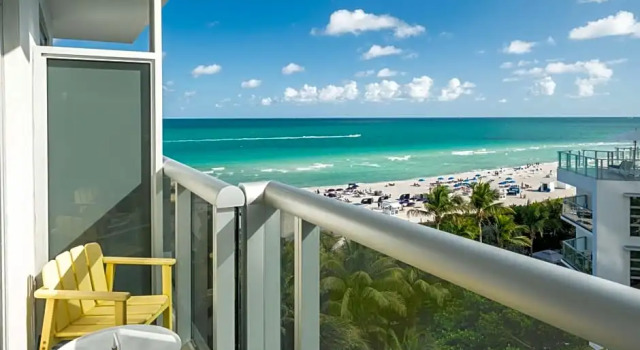Номер с балконом и с видом на океан Курорт Andaz Miami Beach Resort & Spa
