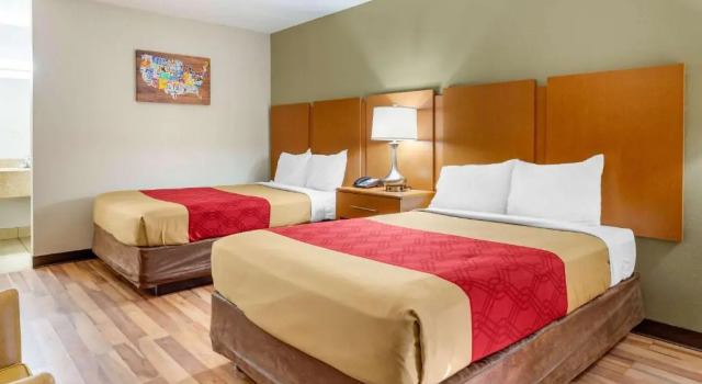 Номер Standard Econo Lodge Creedmoor - Butner