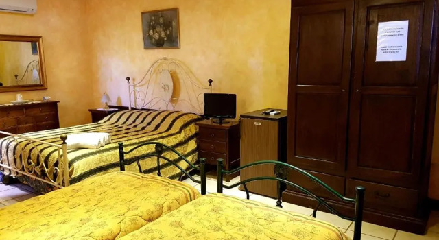 Четырёхместный номер Standard Hotel Villa Elisabetta