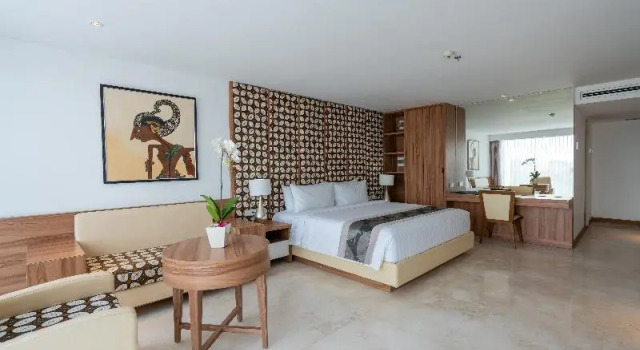 Номер Standard с балконом The Capital Hotel and Resort Seminyak