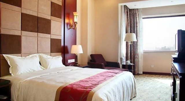 Tian Du, Book Hotel Shenhe 