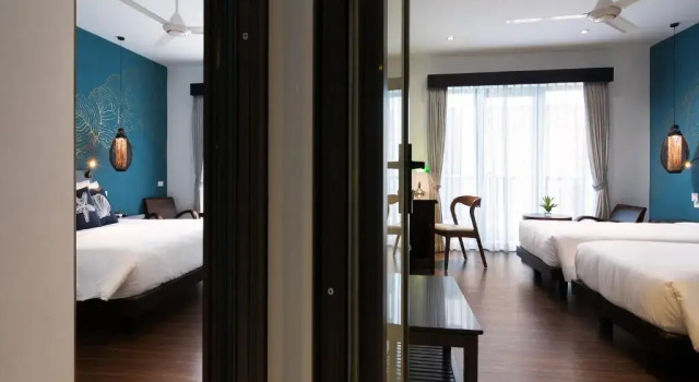 Семейный номер Standard с балконом The Blue Alcove Hotel