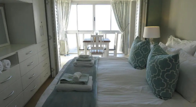 Summerseas 58, Book Hotel Hoteller i Eastern Cape med pool, Swimmingpool