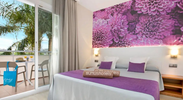 Двухместный номер с балконом Sumus Hotel Monteplaya & SPA 4Sup