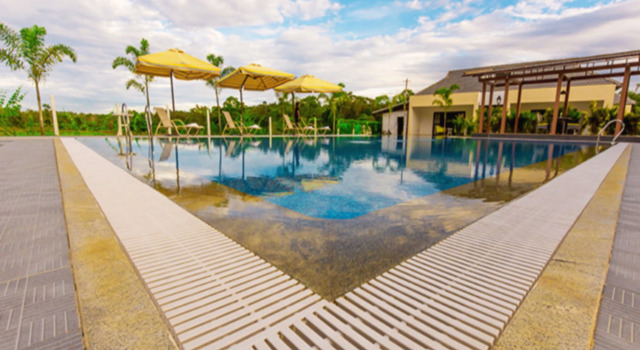 The Yellow Bamboo Resort & SPA, Rezervovat Lázně / Resort Hotely v Bangalore s parkováním, Parkování