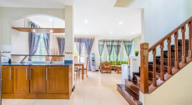 Royal Beach Pool Villa Pattaya