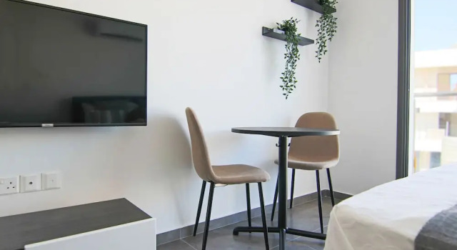 Phaedrus Living Seaside Flat Athina 116