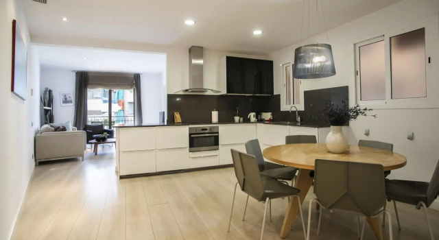 41ARA333 Apartment near Sagrada Familia, Забронировать Апартаменты/квартира Апартаменты Барселоны, рядом с Тетуан, Апартаменты/квартира