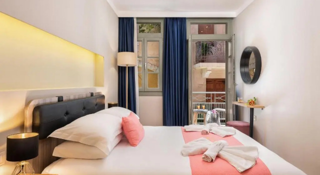 Двухместный номер Deluxe с балконом Viaggio Elegant Rooms