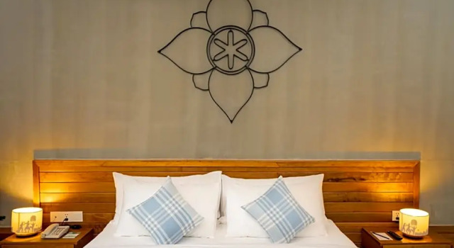 Номер Deluxe с балконом и с видом на бассейн Phka Chan Hotel
