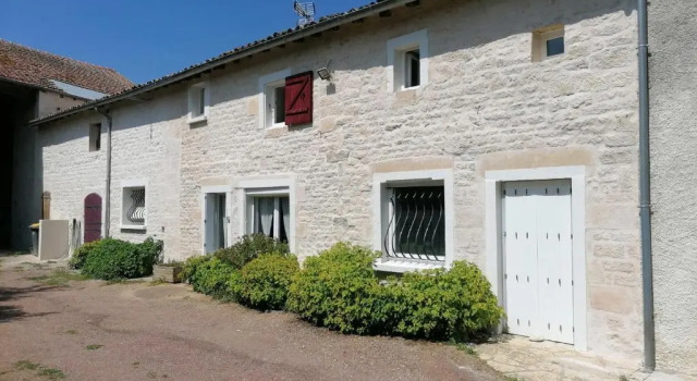 Коттедж Le Relais de Chavagné