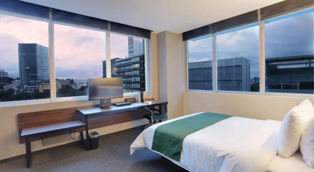 Полулюкс City Express Plus by Marriott Ciudad de México Santa Fe