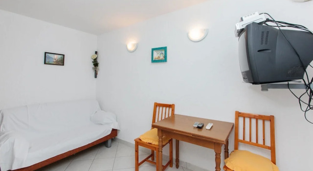Apartments Antonia 3449, Забронировать Апартаменты/квартира Отели Подстраны с парковкой, рядом с Частный Пляж «Апартментс Лавица Бич Думичич», Парковка