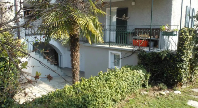 Il Vecchio Cortile, Prenota Appartamento Hotel a Como con parcheggio, Parcheggio