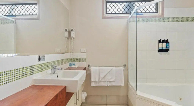 Вилла с 2 комнатами BIG4 Adventure Whitsunday Resort