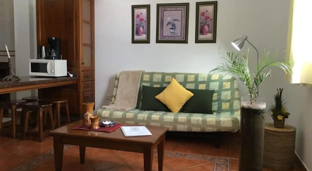 2 makuuhuonetta Huoneisto merinäköala Apartamentos Los Verodes