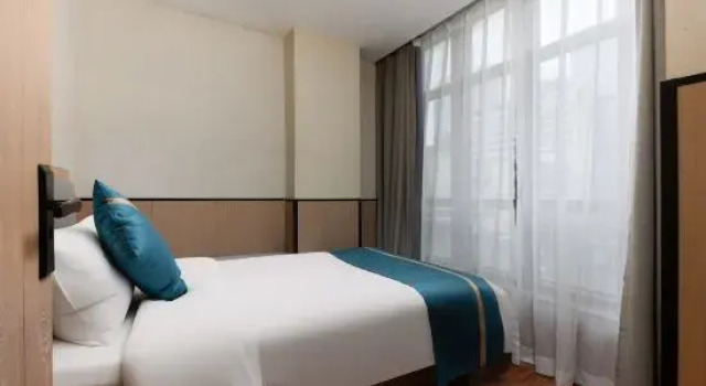 Семейный люкс Fuzhou Fulongquan City Garden Hotel (Dongjiekou Shopping Center)