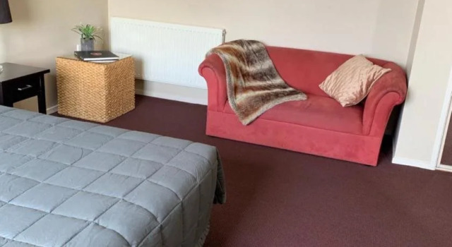 Forest Lodge, Забронировать Отель Отели Метвен 3 звезды, 3*