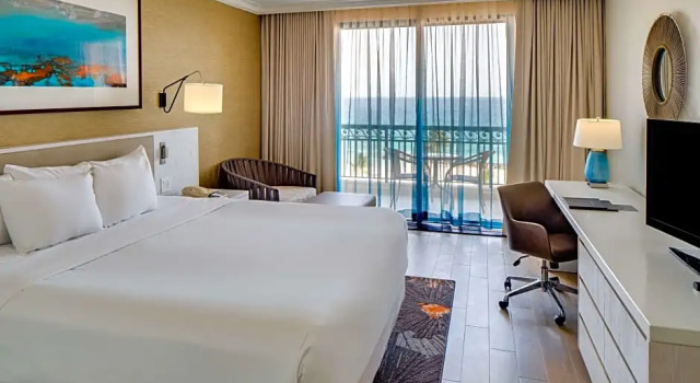 Double room with balcony and with bay view Hilton Barbados Resort