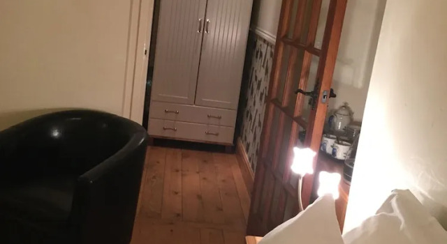 The Snug at Corry Cottage, Забронировать Дом для отпуска Отели Шотландских границ с парковкой, Парковка