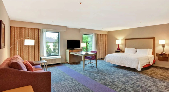 Студия Hampton Inn Suites Ashland, Ohio