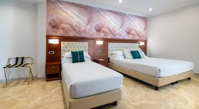 Люкс с балконом и с видом на город Esposizione Luxury Rome