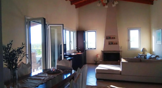 Коттедж с 3 комнатами Sime Villa Private Beach