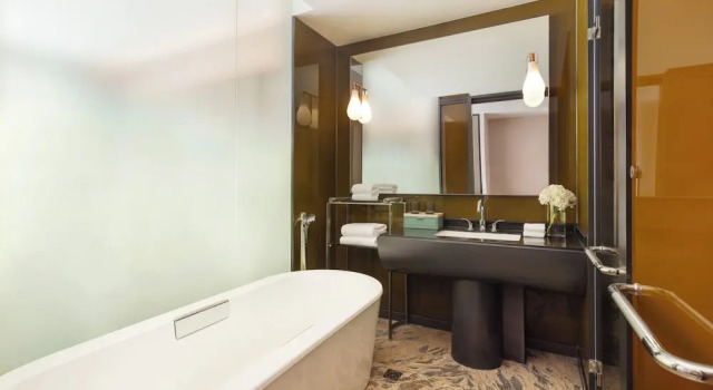 Номер Standard Holiday Inn Shanghai Minhang Center by IHG