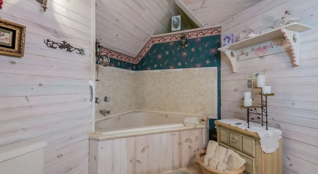 Двухместный люкс Luxury Kingsley House Bed & Breakfast - Full Home