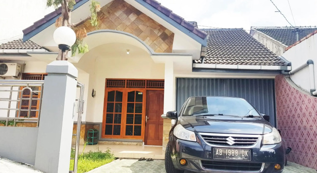 Happy Sleep Homestay Jogja, Book Hotel Hotels in Sleman with Parking, Parking