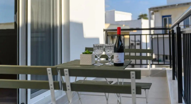 Апартаменты с 2 комнатами TownHall Apartment