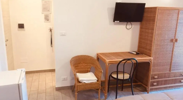 Hotel Faraglione, Buchen Sie Hotel Vulcano Liparische Inseln