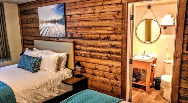 Люкс Deluxe c 1 комнатой Riverside Inn
