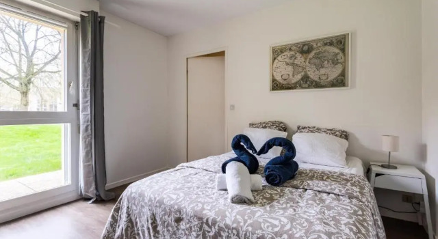 LE Fougeres, Rezerwuj Hotel Rennes 