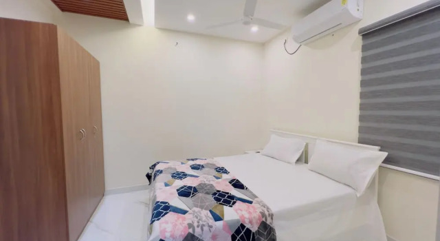Izel Casa