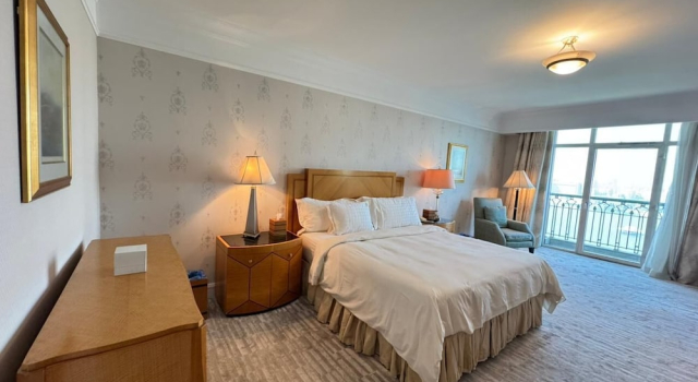 Premium SA at 4 Seasons Hotel, Book Hotel Hotels in Cairo with a Pool, near Cairo Tower, Swimming Pool