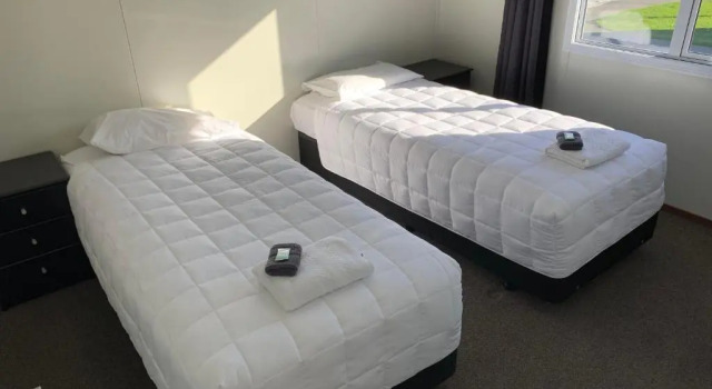 Люкс Deluxe с 2 комнатами Riverside Whakatane Holiday Park