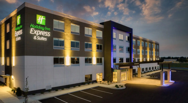 Holiday Inn Express & Suites Lima by IHG, Réserver Hôtel Lima Ohio