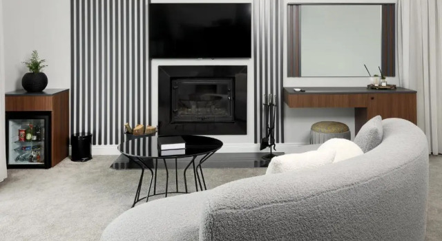 Luksusowy dwuosobowy pokój Didi Hotel