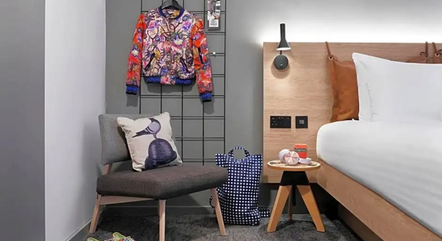 Номер Standard Moxy Manchester City Centre