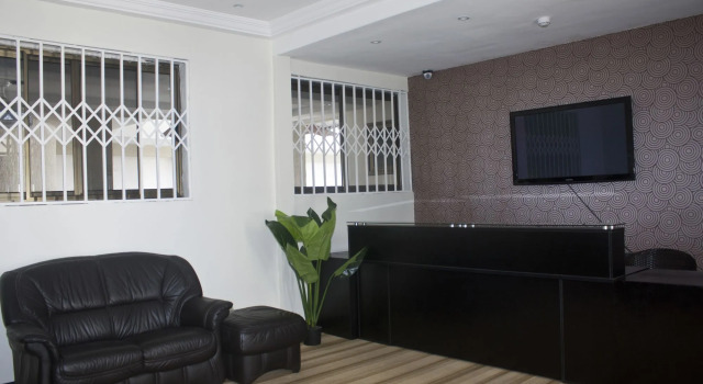 Kegali Hotel, Rezervovat Hotel Dansoman Greater Accra