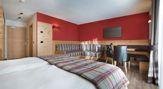 Полулюкс с балконом Chalet Marcora