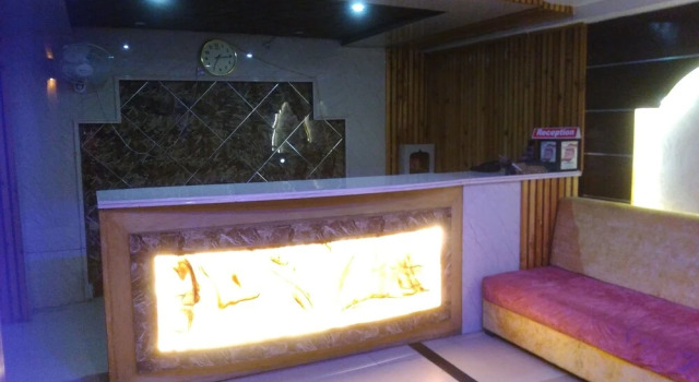 Dharma Steps Hotel & Banquet, Rezervovat Hotel Bódhgaja Bihar
