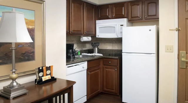 Номер Standard Staybridge Suites North Brunswick by IHG